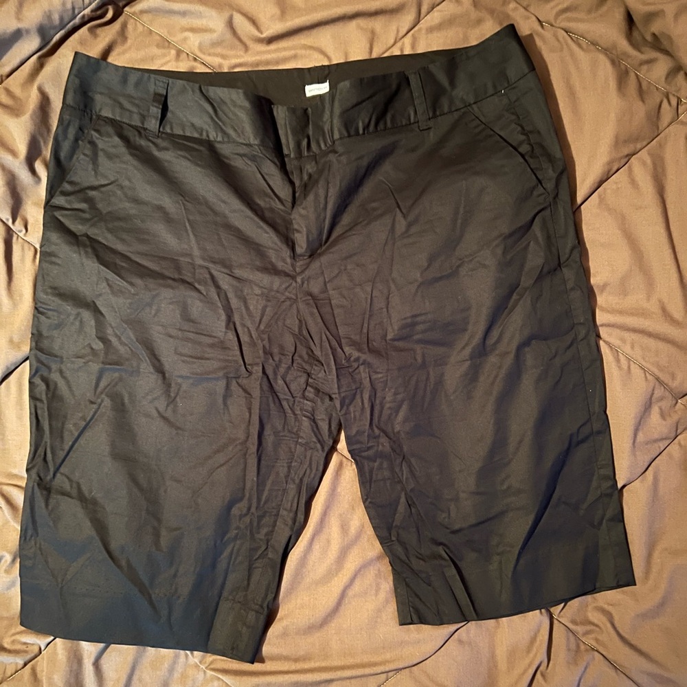 GAP black dress shorts size 18 (stretch)